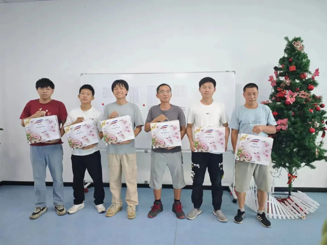 關(guān)愛(ài)職工·情系一線 | 寶開(kāi)工會(huì)組織開(kāi)展“夏送清涼”慰問(wèn)活動(dòng)